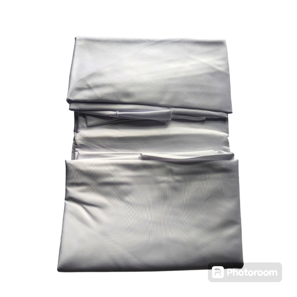 Round Tablecloth. White. 108 inch, 100% Polyester. 4 in Total - Picture 3 of 8